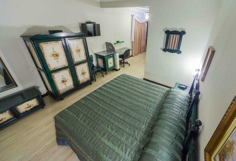 デラックスルーム, Tannenhof