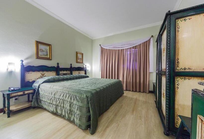 デラックスルーム, Tannenhof