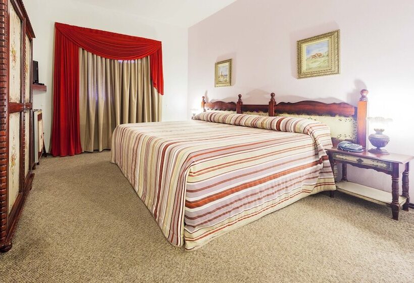 デラックスルーム, Tannenhof