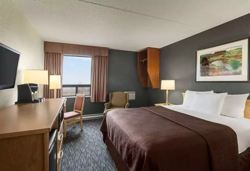 デラックスルーム, Travelodge By Wyndham Edmonton West