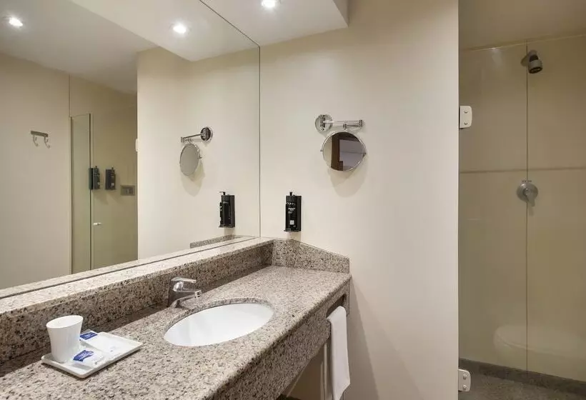 Perhehuone, Windsor Plaza Copacabana