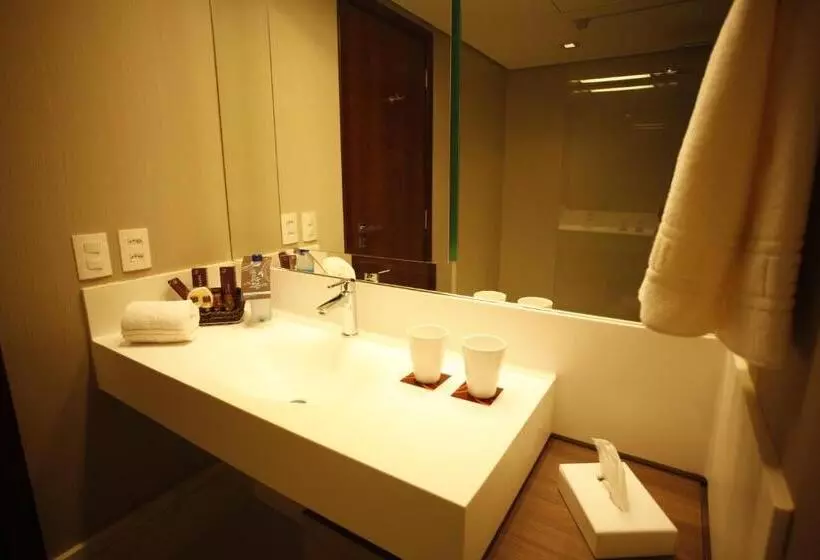 سوییت جونیور, Wish Hotel Da Bahia