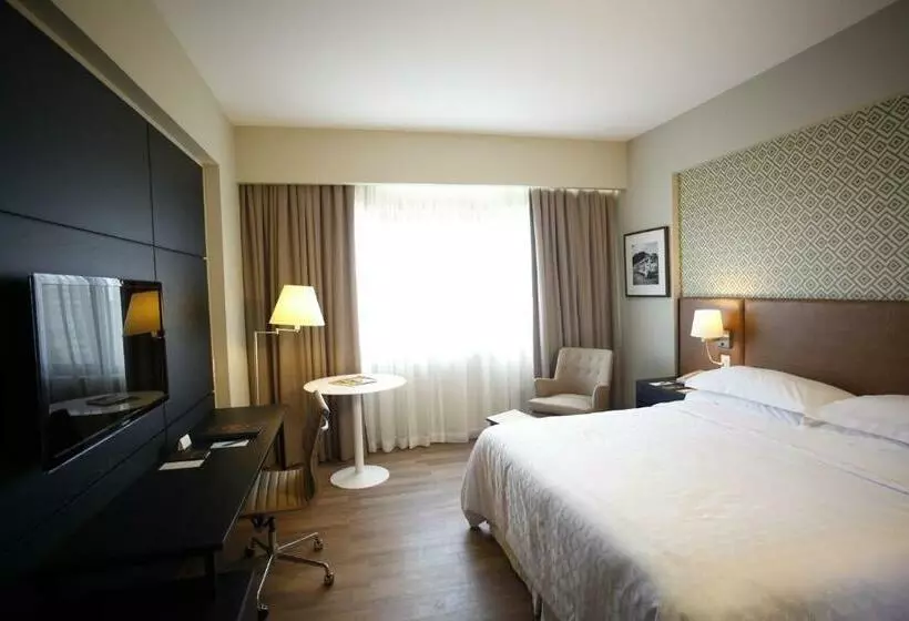 اتاق استاندارد چهار تخته, Wish Hotel Da Bahia