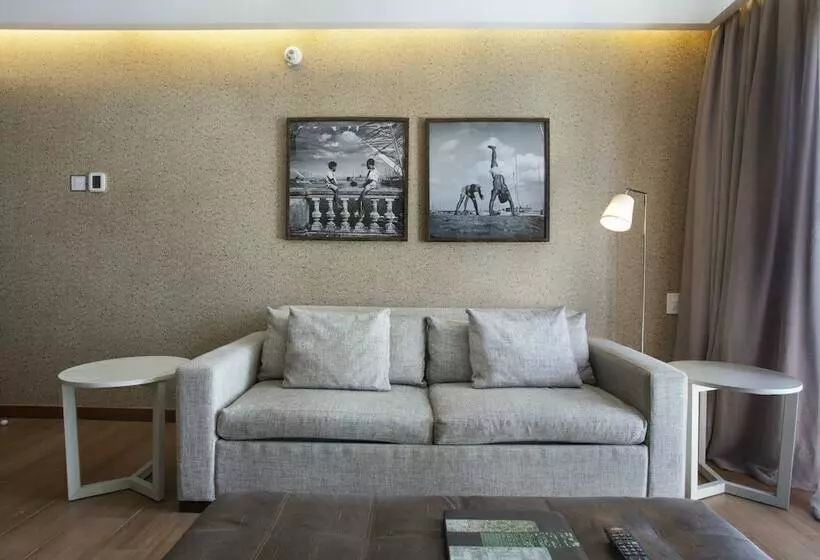 سوییت اجرایی, Wish Hotel Da Bahia
