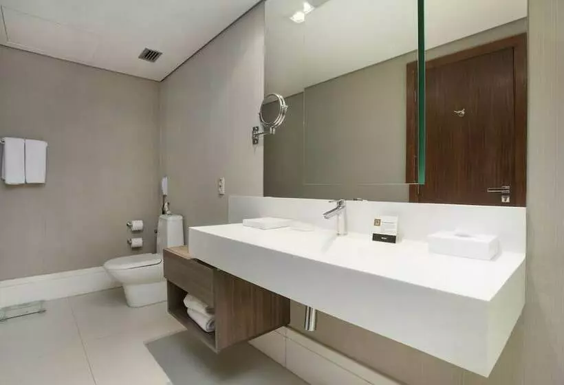 سوییت اجرایی, Wish Hotel Da Bahia
