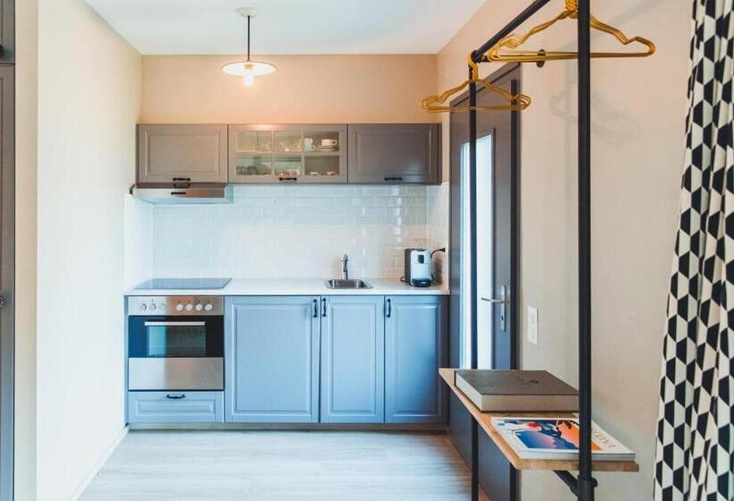 استودیو استاندارد با تراس, Art Hotel Riposo