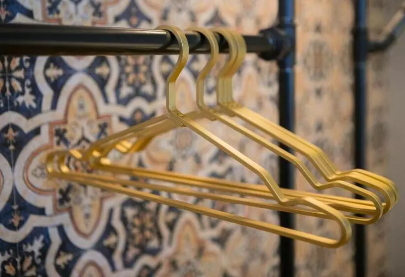 سوییت خانوادگی, Art Hotel Riposo