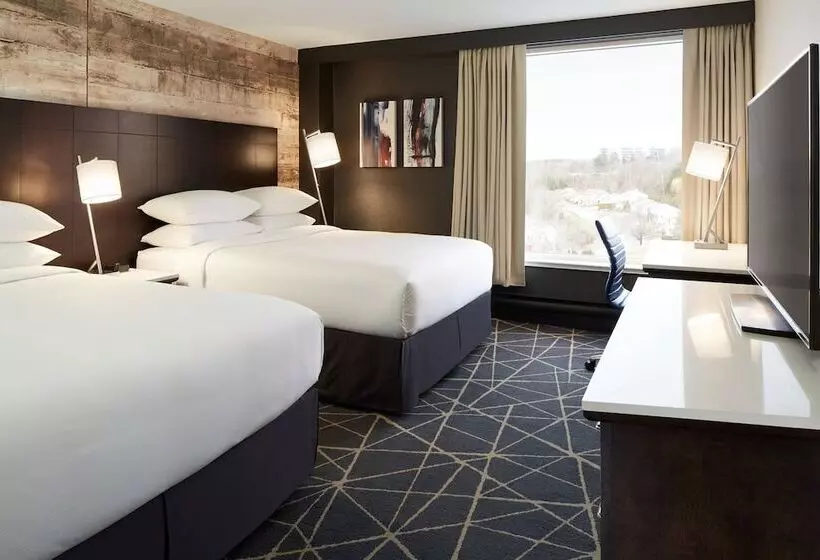 ２ダブルベッドのスタンダードルーム, Delta Hotels By Marriott Sherbrooke Conference Centre