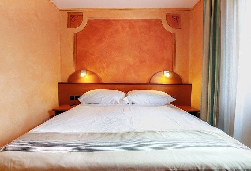 غرفة قياسية, Al Giardinetto