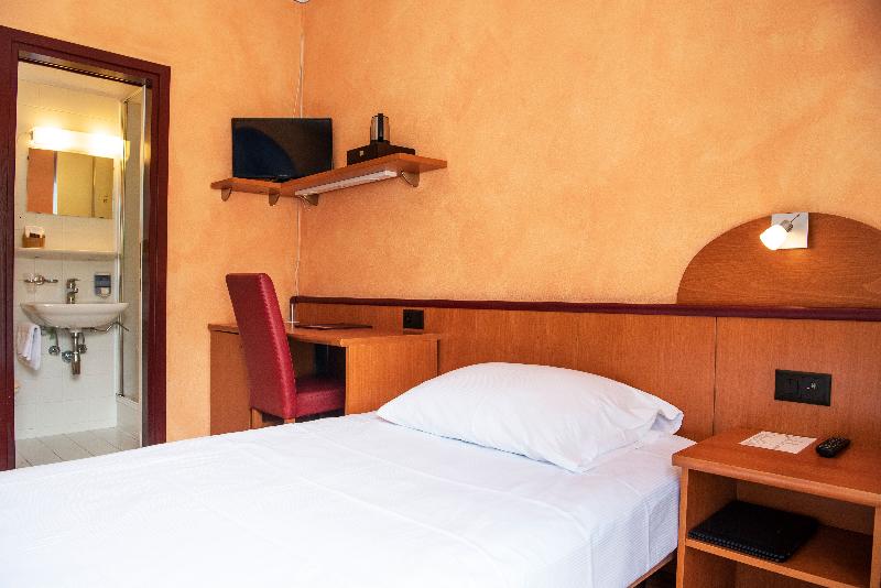 غرفة قياسية فردية, Al Giardinetto