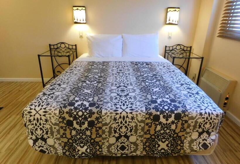 Стандартный Номер Кровать Кинг, Astoria