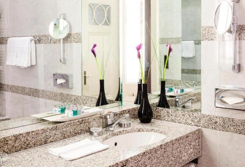 디럭스 룸, Bellevue Palace Bern