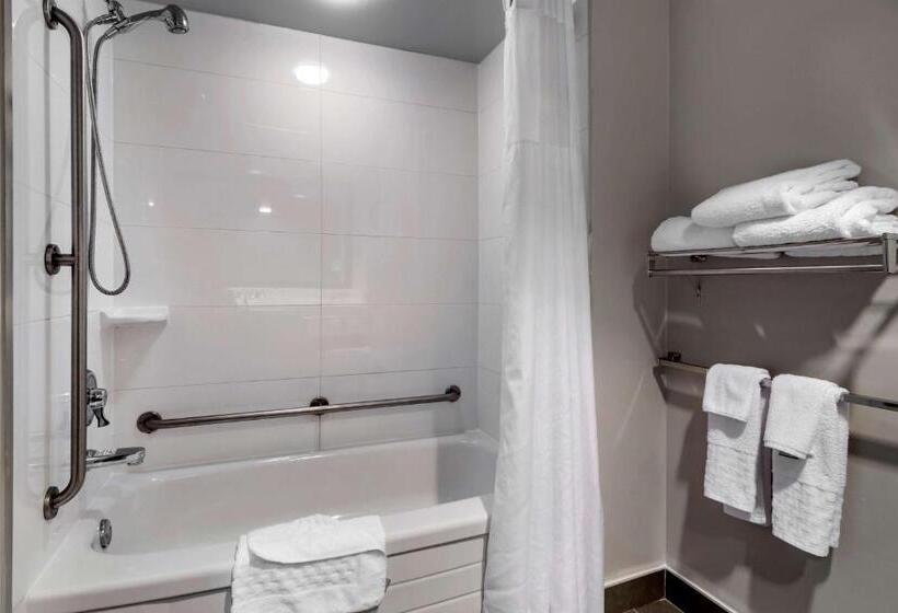 Номер Стандарт Адаптированный для Инвалидов, Best Western Plus Vancouver Airport
