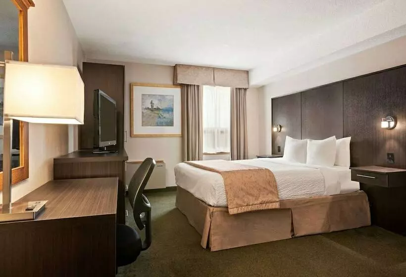 デラックスルーム, Days Inn By Wyndham Renfrew Conference Centre