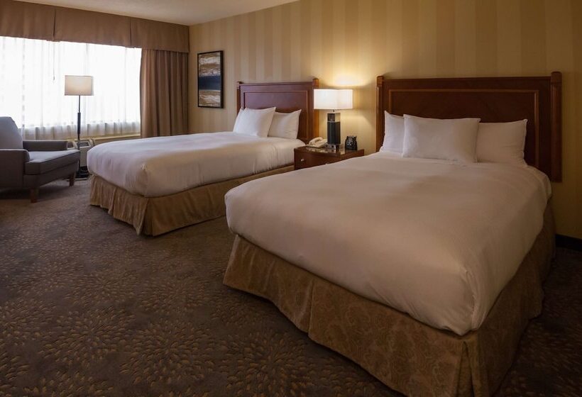 غرفه قياسيه سريرين مزدوجين, Doubletree By Hilton Hotel London Ontario