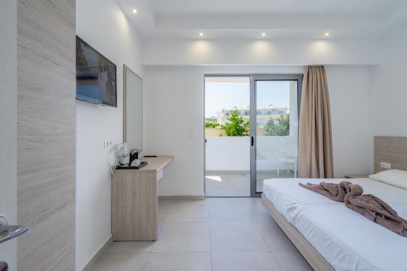 جناح, Fairmont Banff Springs