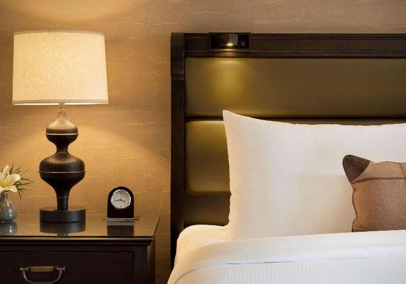 غرفة قياسية ذات إطلالة, Fairmont Banff Springs