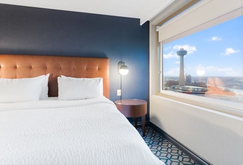 带城市景观及双人床的标准房间, Wyndham Fallsview