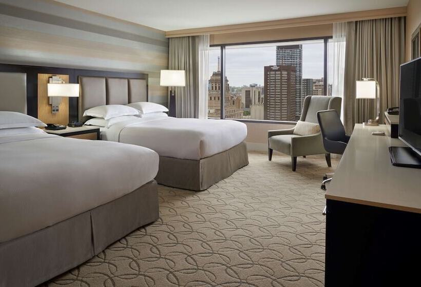 غرفه قياسيه سريرين مزدوجين, Hilton Toronto