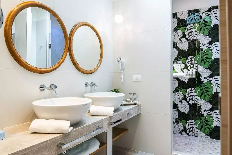 اتاق لوکس, Quality Inn & Suites