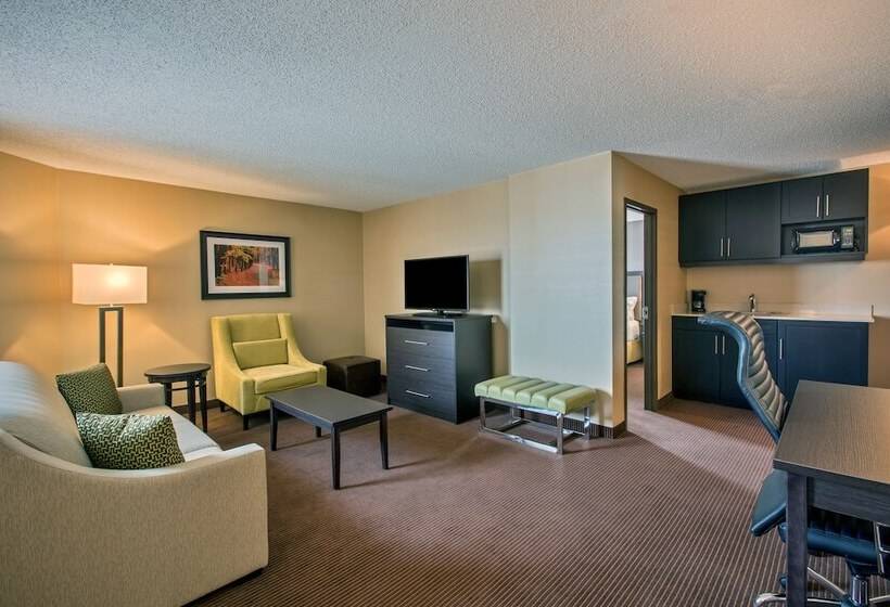 Люкс, Quality Inn & Suites