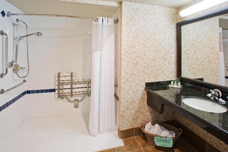 Quarto Estandar para Deficientes Físicos, Holiday Inn & Suites North Vancouver, An Ihg