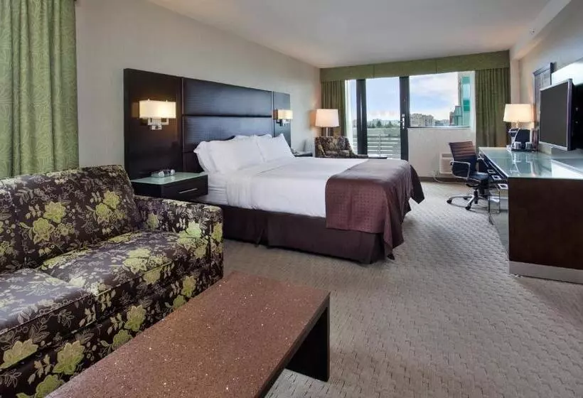 اتاق استاندارد با تخت بزرگ, Holiday Inn Vancouver Centre Broadway, An Ihg