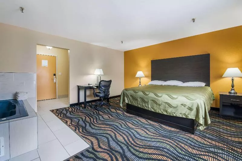 اتاق لوکس, Holiday Inn Vancouver Centre Broadway, An Ihg