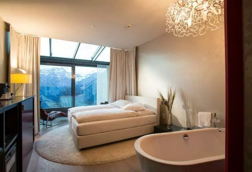 Junior Suite, Märchen