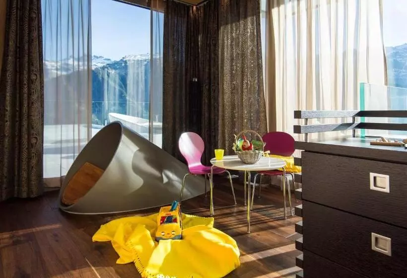 Suite Duplex, Märchen