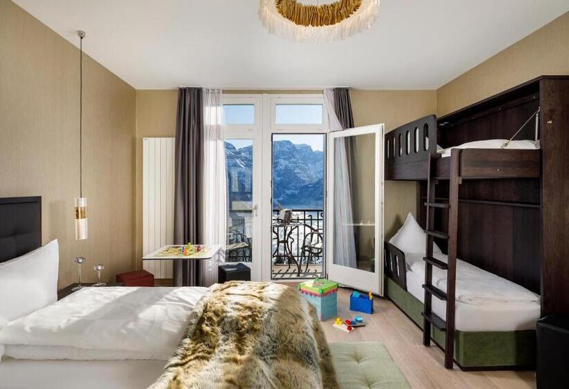 חדר משפחתי, Märchen