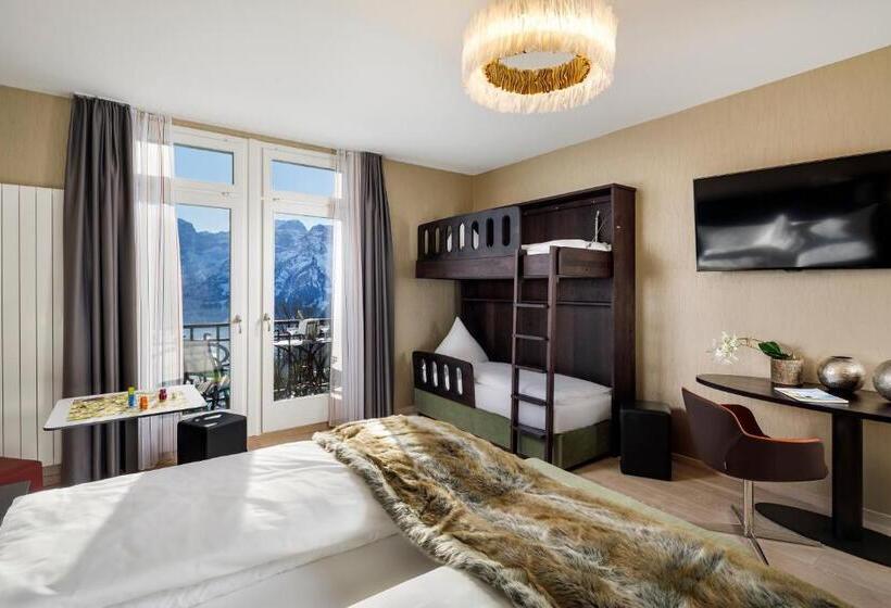 חדר משפחתי, Märchen