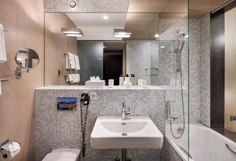 סוויטה משפחתית, Märchen