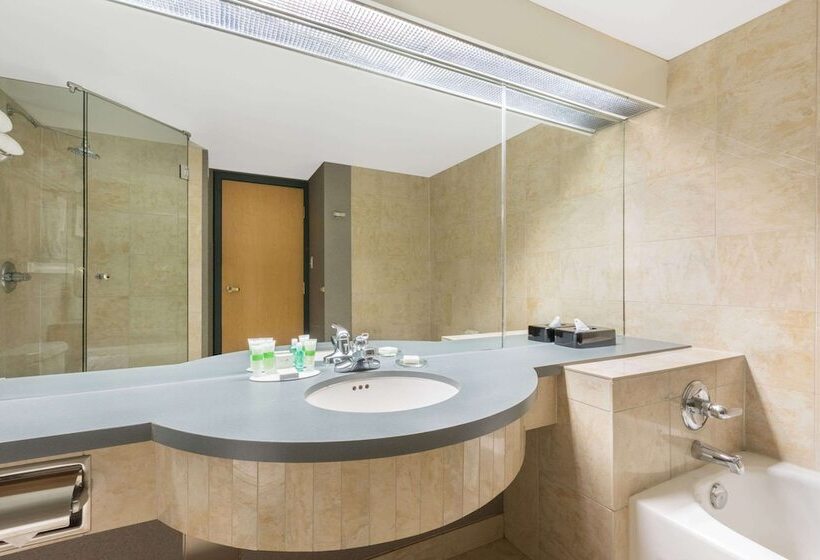 سوئیت پرزیدنت, Ramada Plaza By Wyndham Prince George
