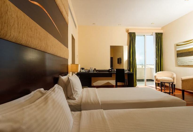 חדר סטנדרט, Renuka City