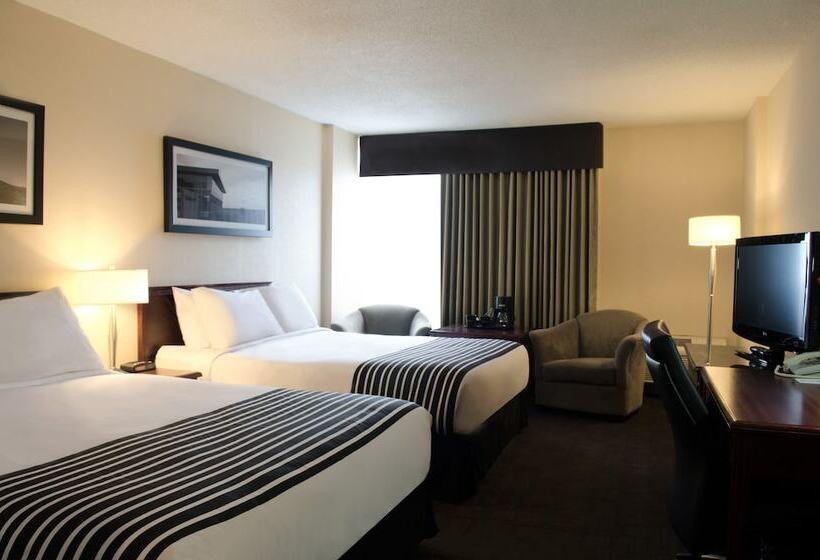 ２ダブルベッドのスタンダードルーム, Sandman Hotel Lethbridge