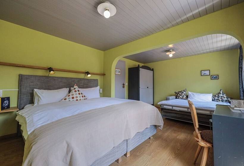 غرفة قياسية, Seehofarosa