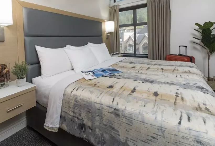 3 Bedroom Suite, The Crystal Lodge