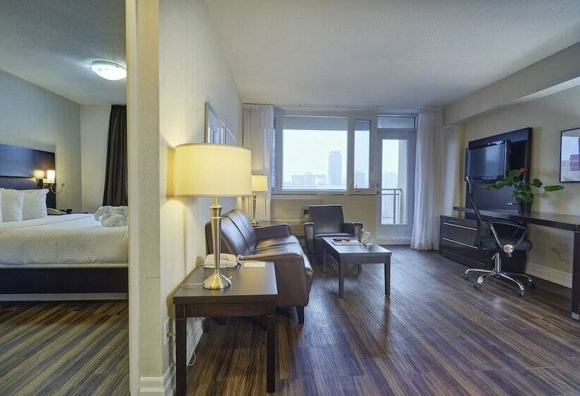 Люкс Повышенной Комфортности, Town Inn Suites