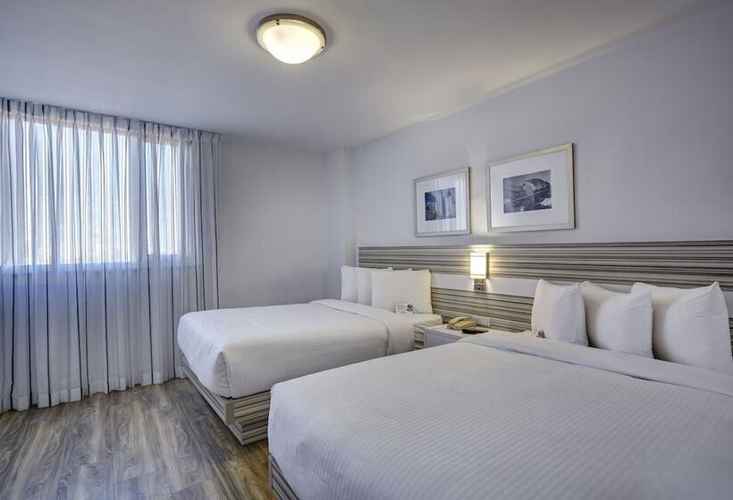 Люкс Повышенной Комфортности, Town Inn Suites