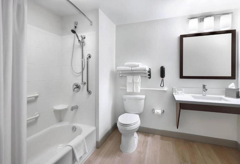 Студио Стандарт Кровать Кинг, Towneplace Suites By Marriott Mississaugaairport Corporate Centre