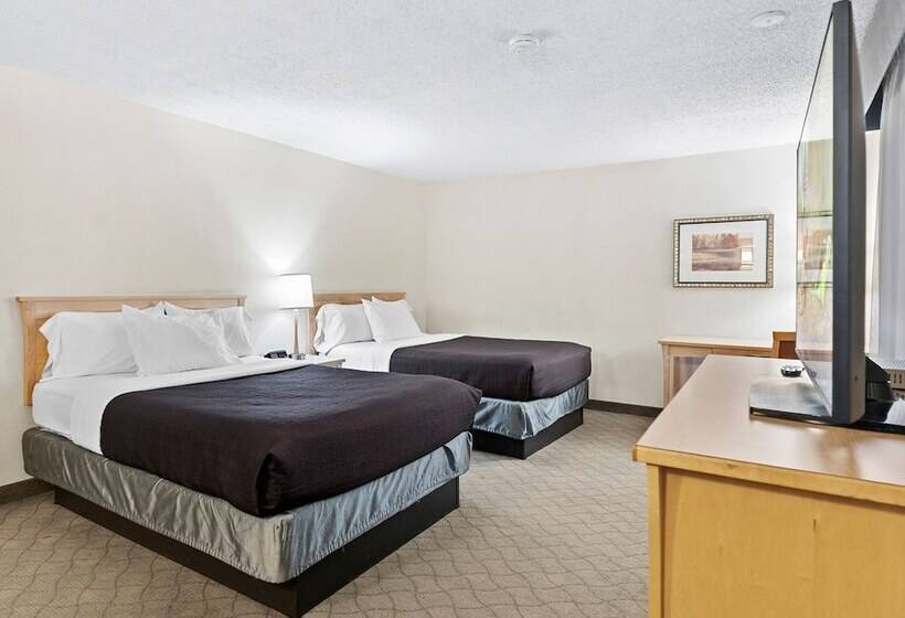 Люкс Тематический, Travelodge Hotel By Wyndham Saskatoon
