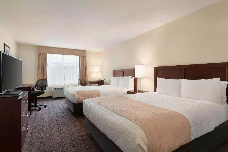 Standard-huone King-vuode, Wyndham Fallsview