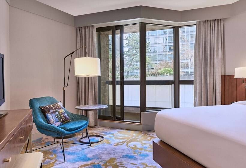 带城市景观的套间, Metropolitan Hotel Vancouver