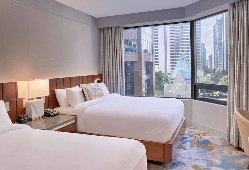 ２ダブルベッドのスタンダードルーム, Metropolitan Hotel Vancouver