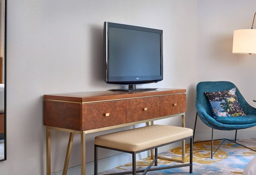 标准间带双人床, Metropolitan Hotel Vancouver