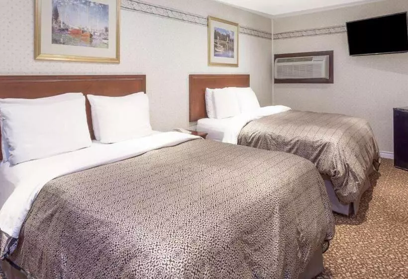 اتاق استاندارد, Knights Inn Kingston