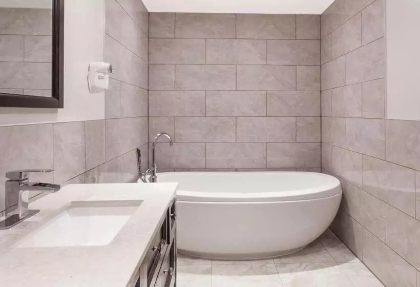 اتاق استاندارد, Knights Inn Kingston