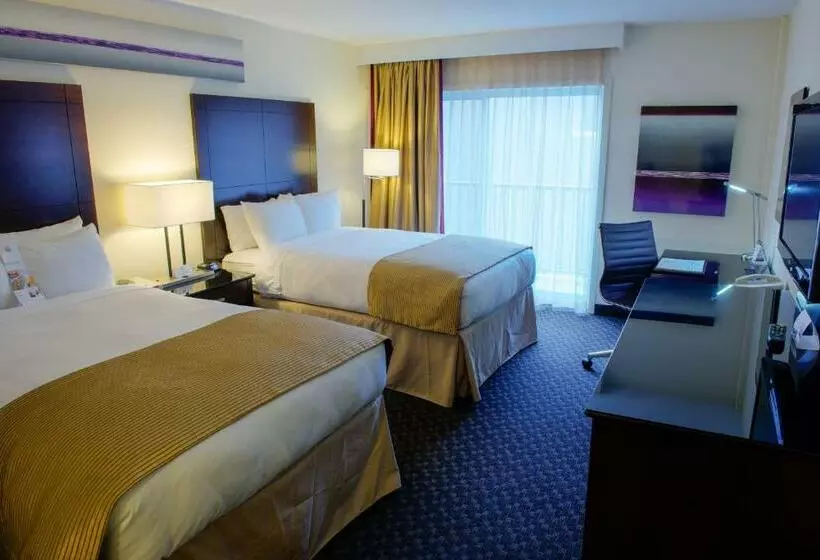 اتاق استاندارد با 2 تخت دوبل, Radisson Hotel Sudbury