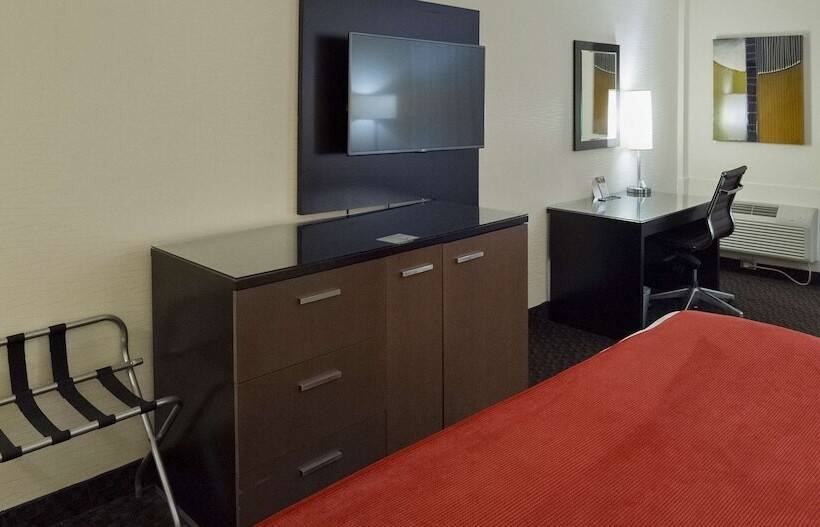 Номер Стандарт 2 Двуспальные Кровати, Radisson Hotel Sudbury